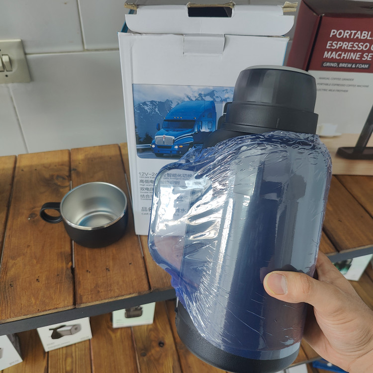 فلاسک و ماگ هوشمنده خودرو مدل RC-1380A (ارسال فوری با پیک برای تهران و سراسر کشور)
